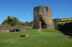 Skenfrith Castle